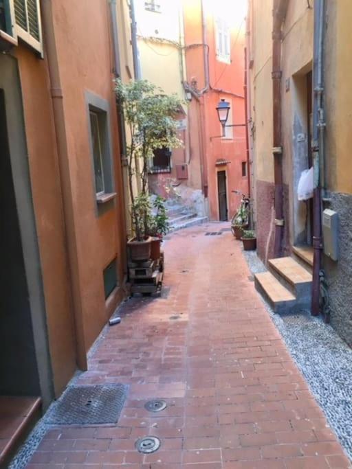 Duplex Vue Mer 50M De La Plage Des Sablettes Menton Exterior photo