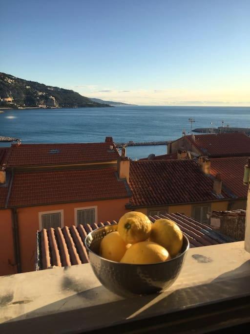 Duplex Vue Mer 50M De La Plage Des Sablettes Menton Exterior photo