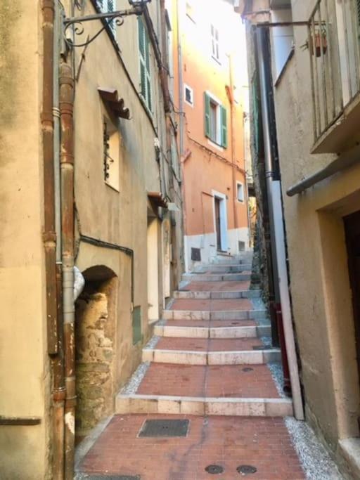 Duplex Vue Mer 50M De La Plage Des Sablettes Menton Exterior photo