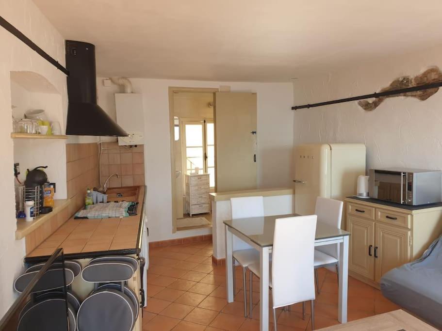 Duplex Vue Mer 50M De La Plage Des Sablettes Menton Exterior photo